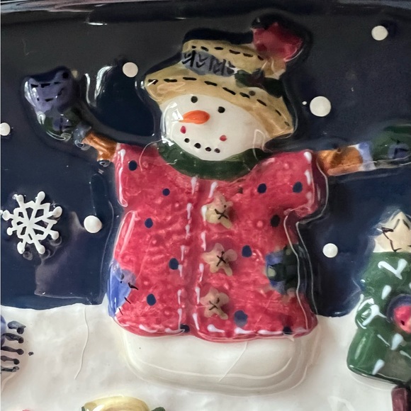 Adorable Christmas Dish. Snowman, Birds, Ceramic. 11.5” long. - Picture 5 of 10